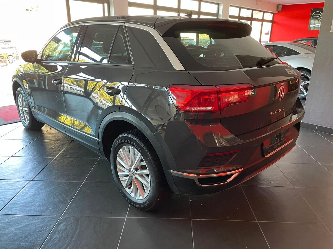 VOLKSWAGEN T-ROC 1.6.TDI STYLE 116cv "COCKPIT"