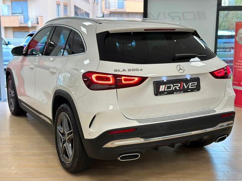 Mercedes-Benz GLA GLA 200 d Automatic Premium