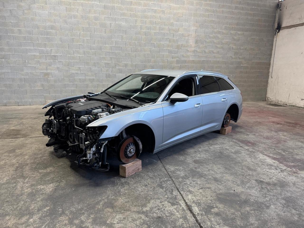 Audi A6 Avant 50 2.0 tfsi s-tronic FURTO PARZIALE