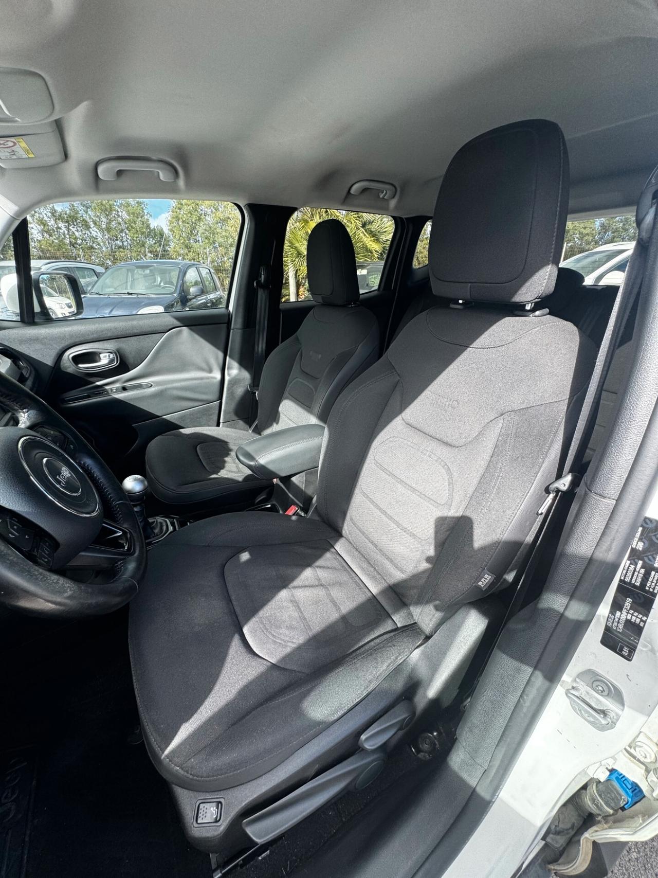 Jeep Renegade 1.6 Mjt 120 CV Night Eagle