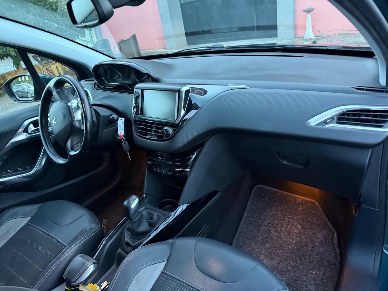 Peugeot 2008 PureTech 82 Allure