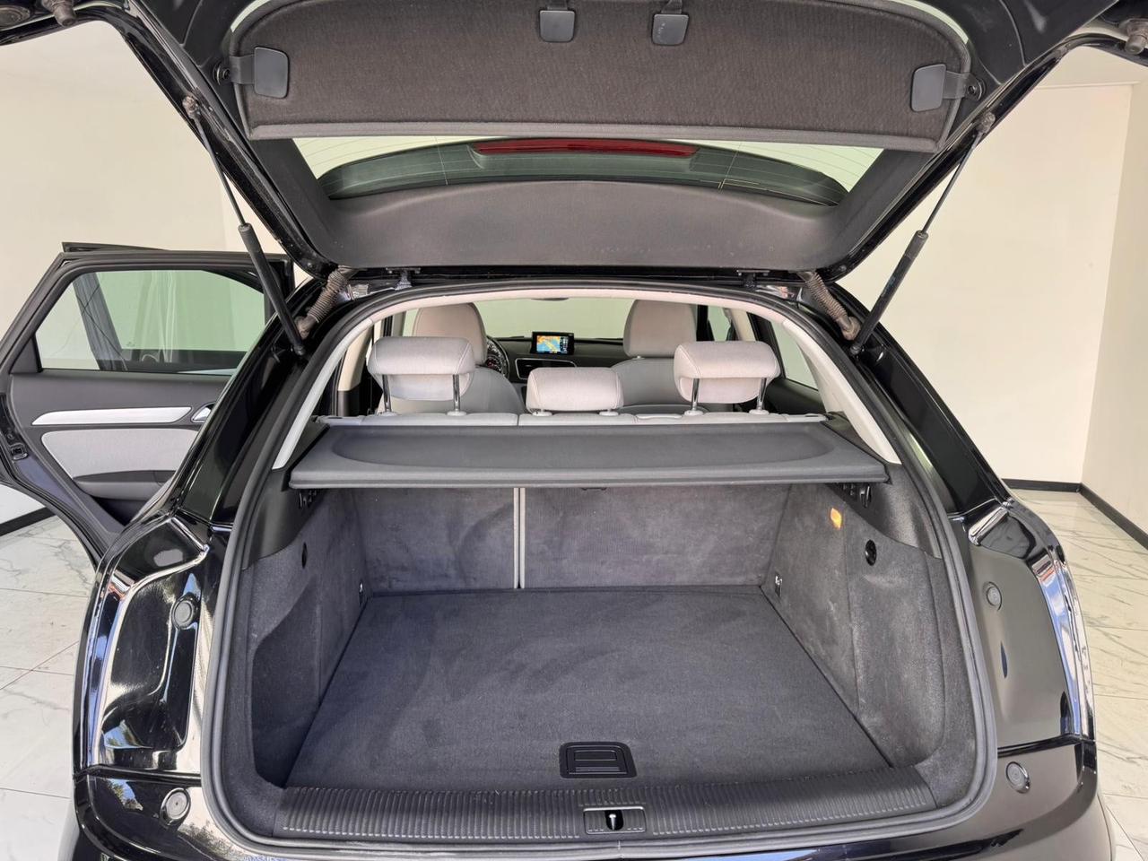 Audi Q3 2.0 TDI quattro -S-TRONIC-LED-GARANTITA-2014