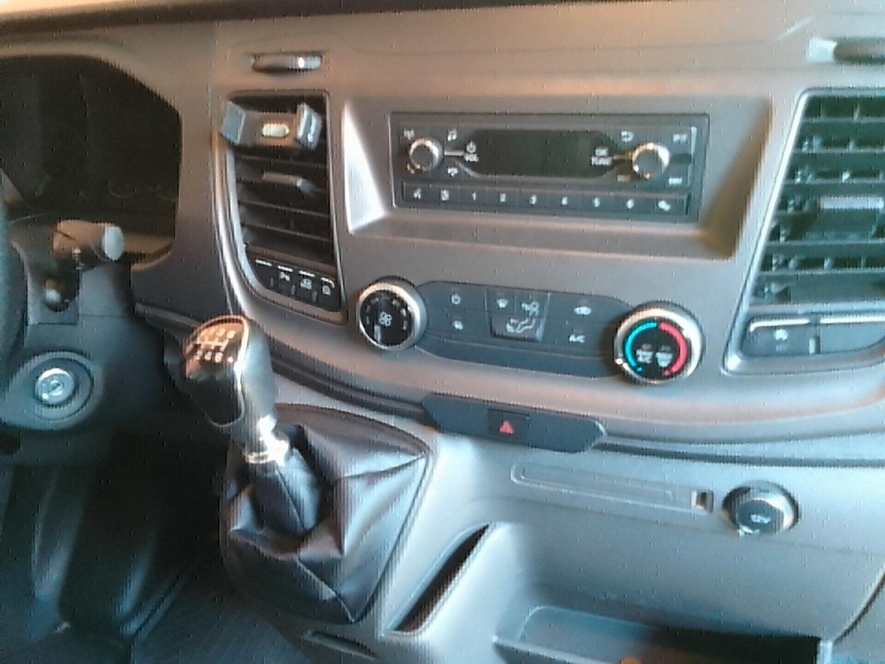 Ford Transit Custom 2.0 TDCi IVA COMPRESA OK NEO