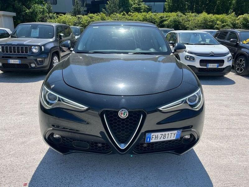 Alfa Romeo Stelvio 2.2 Turbodiesel 210 CV AT8 Q4 Executive