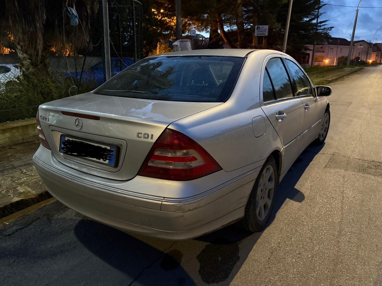 Mercedes-benz C220CDI Avantgarde Sport UNICOPRO2006