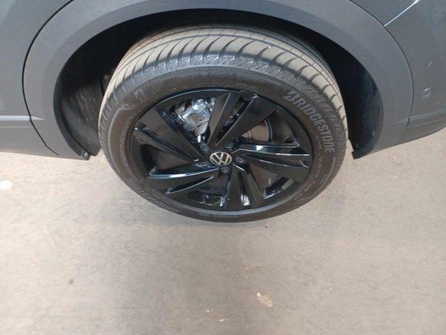 VOLKSWAGEN T-Roc 1.0 TSI IQ Light LED Performance 18" CAMERA ACC