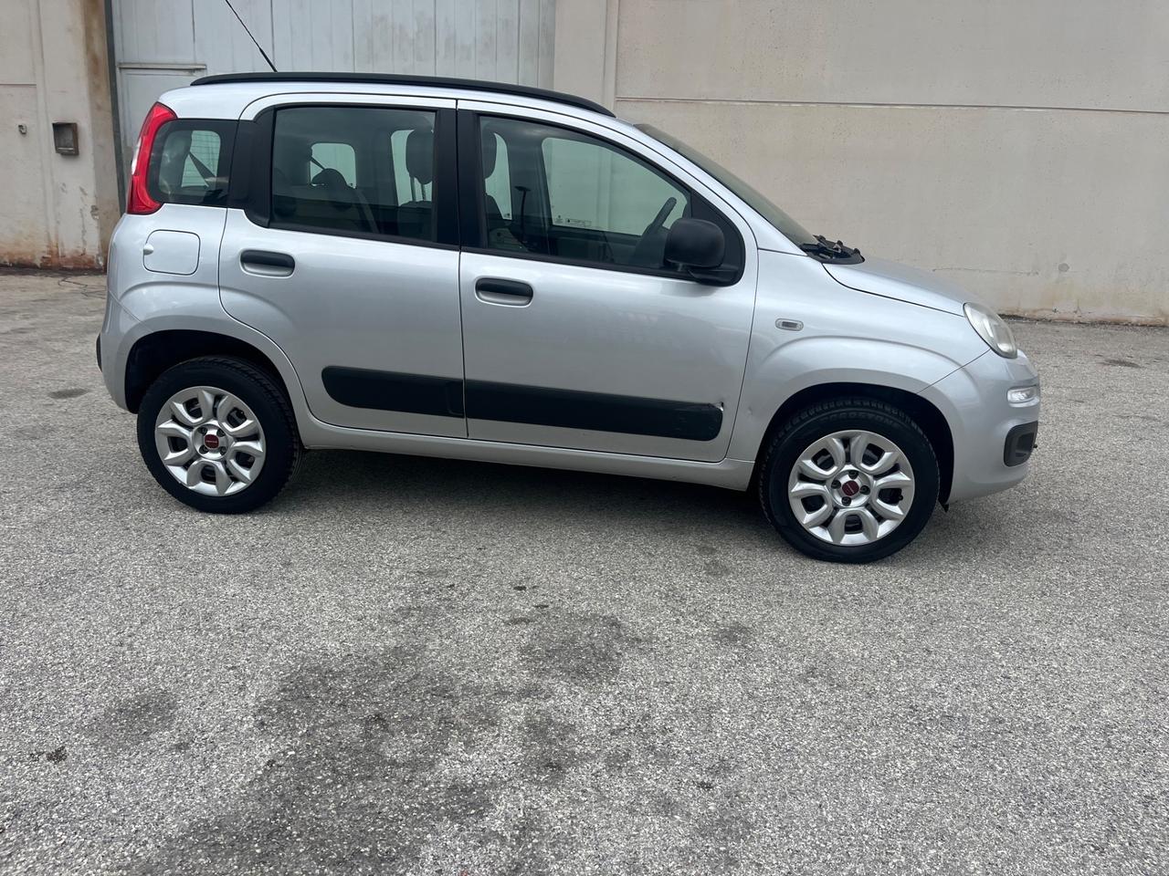 Fiat Panda 0.9 TwinAir Turbo Natural Power Lounge