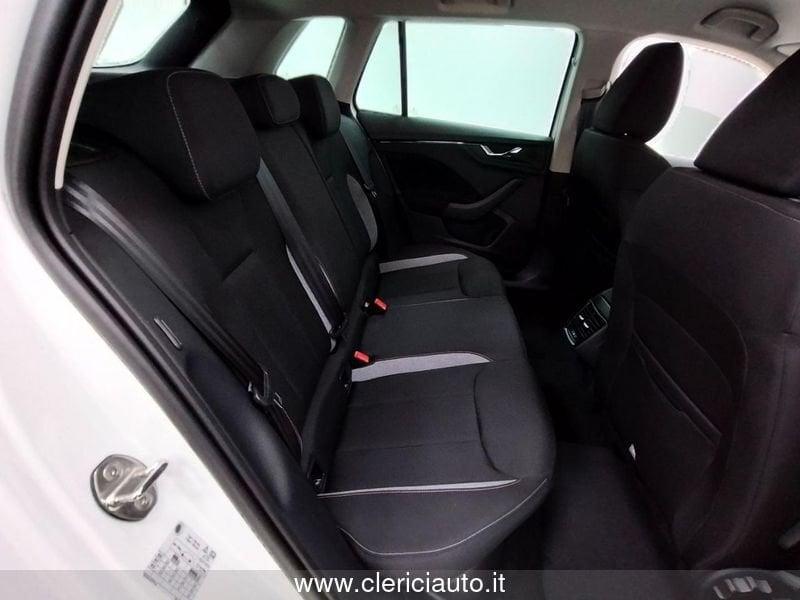 Skoda Kamiq 1.0 TSI 115 CV Black Dots