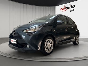 Toyota Aygo 5p 1.0 x-play m-mt 72cv