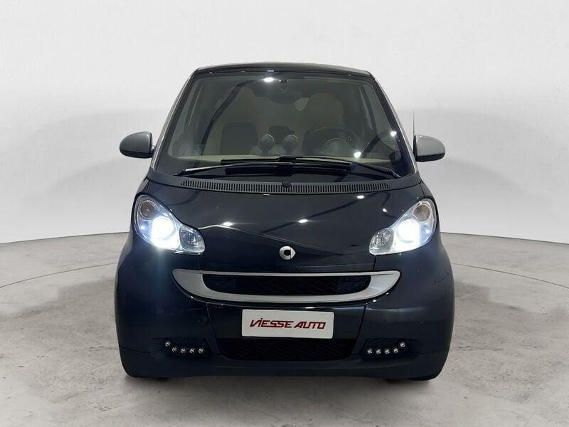 smart fortwo fortwo 1000 62 kW coupé passion