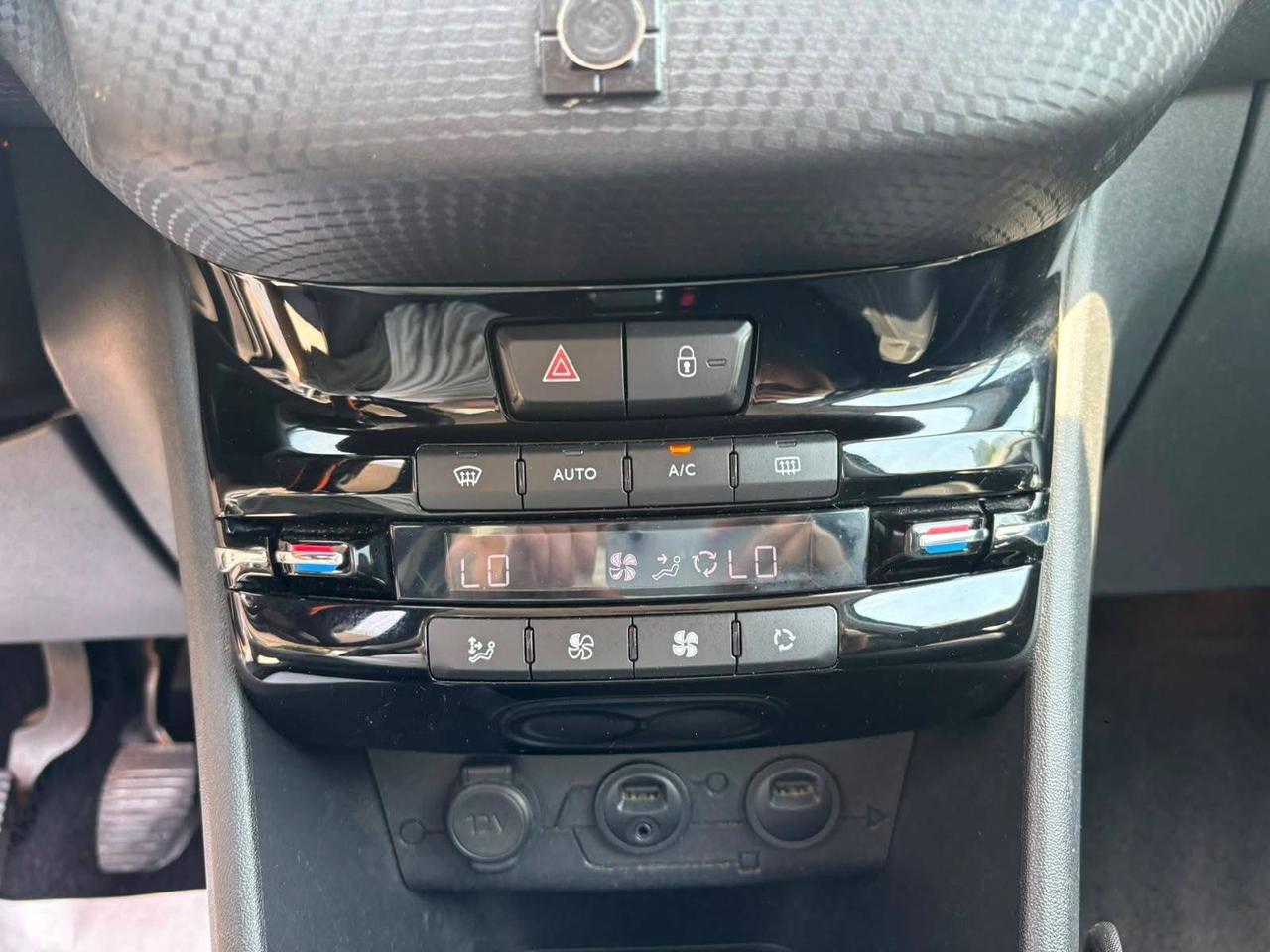 Peugeot 2008 1.6 e-HDi 92 CV Stop&Start Allure