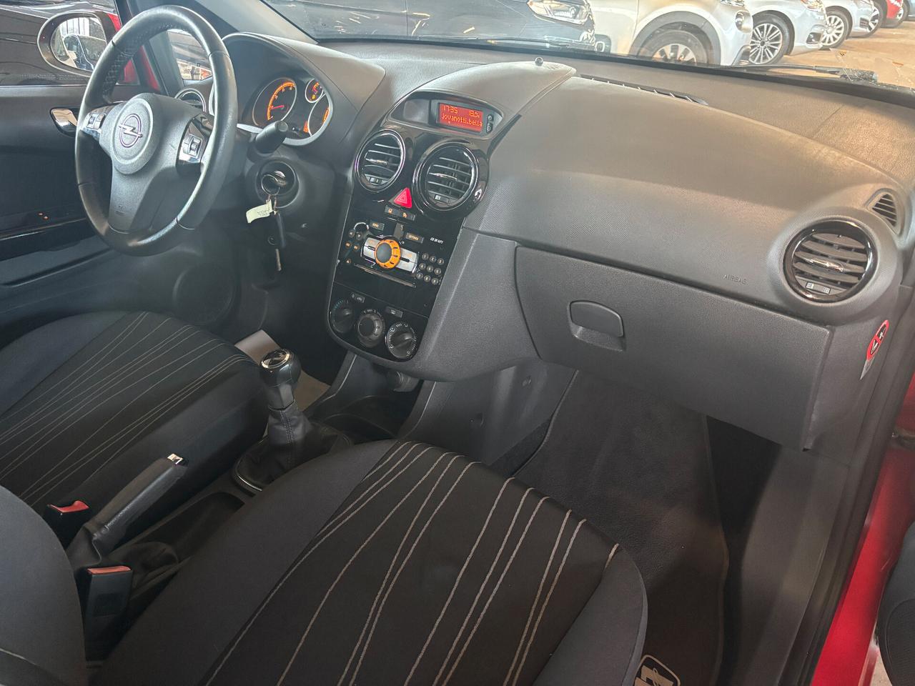 Opel Corsa 1.2 63KW 85CV 3porte Club NEOPATENTATO