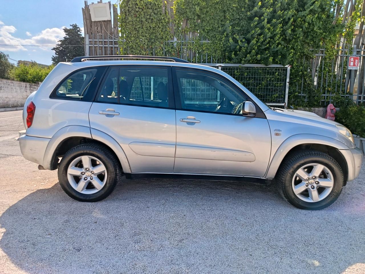 Toyota RAV 4 RAV4 2.0 Tdi D-4D cat 5 porte