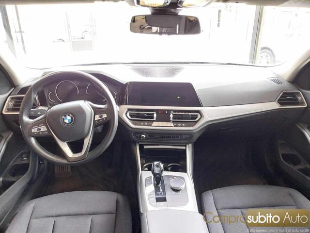 BMW 318 d Touring Luxury