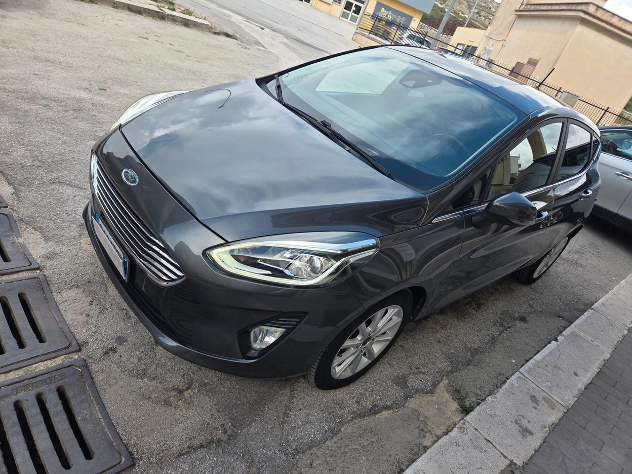 FORD FIESTA ANNO 2018 1.5 TDCI 85 CV NAVIG KM CERT