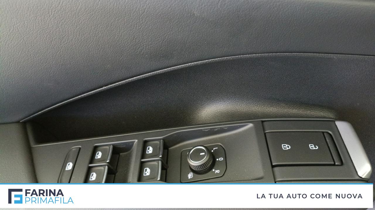 VOLKSWAGEN T-Roc II 2025 - T-Roc 1.5 etsi R-Line 150cv dsg