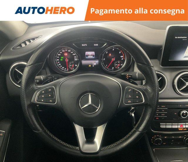 MERCEDES-BENZ CLA 200 d S.W. Automatic Sport