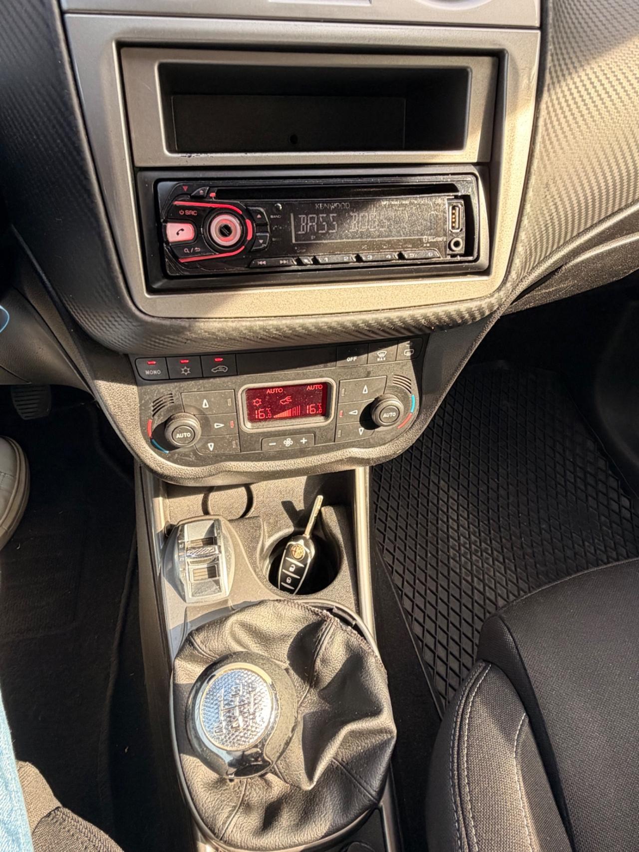 Alfa Romeo MiTo 1.4 T 120 CV Distinctive Sport Pack *GPL 2034*