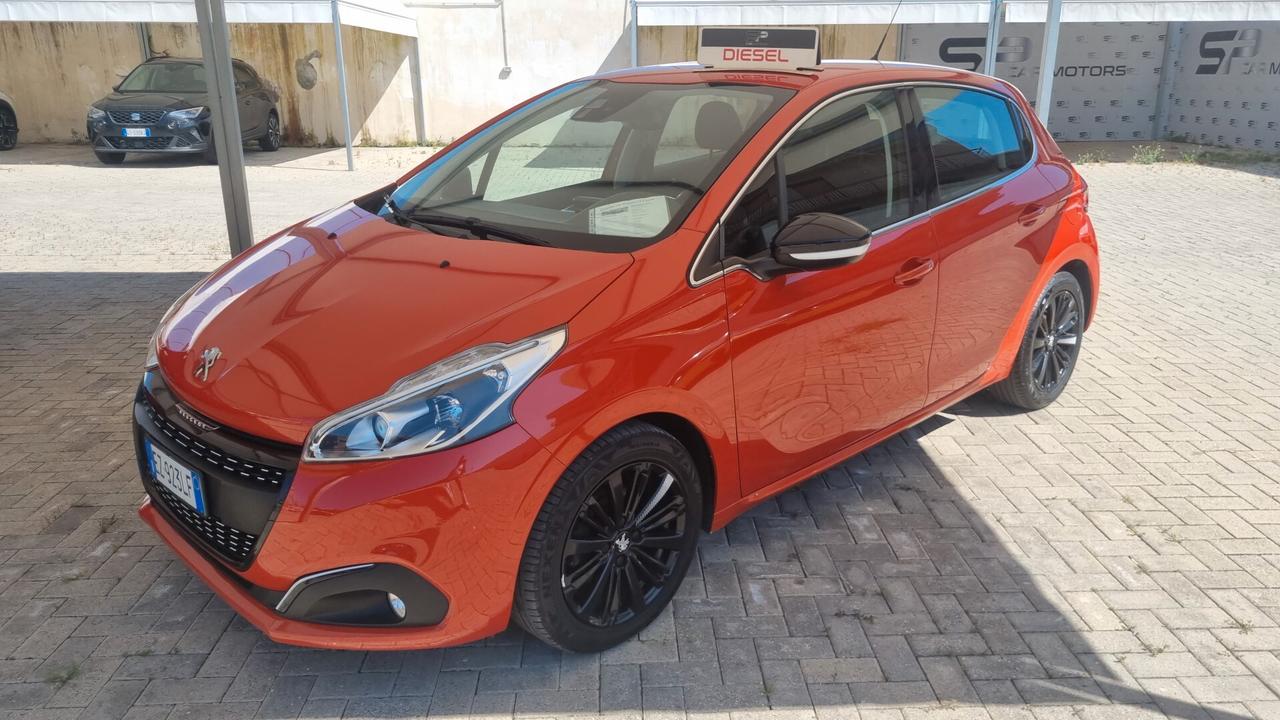 Peugeot 208 BlueHDi 75 5 porte Allure