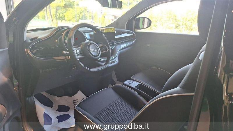 FIAT 500 BEV CABRIO MY24 Nuova Cabrio My23 La Nuova - 320 Cabrio