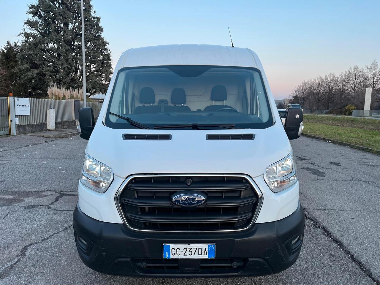 Ford Transit 350 2.0TDCi EcoBlue 130CV **+IVA**