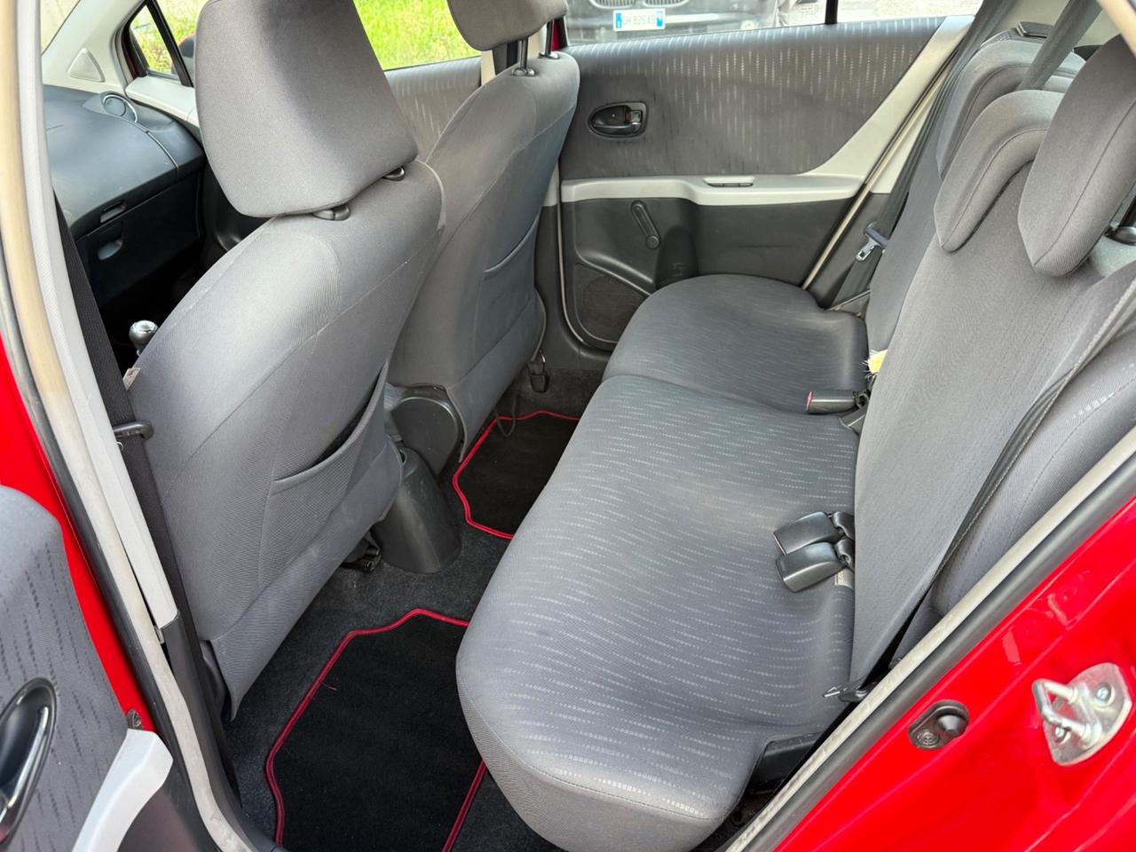 Toyota Yaris 1.3 5 porte