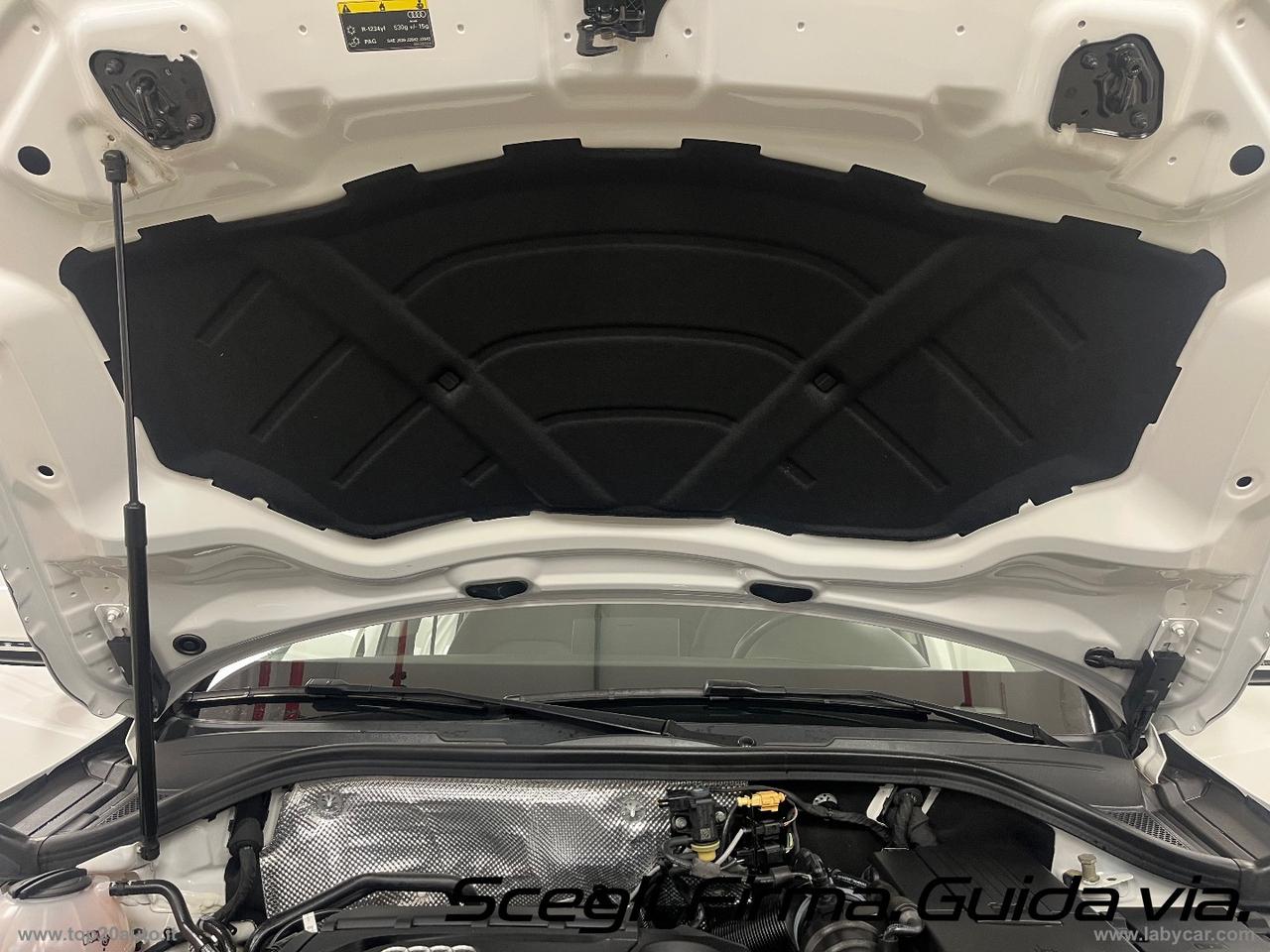 AUDI Q3 2.0 TDI 120CV EU6 Business