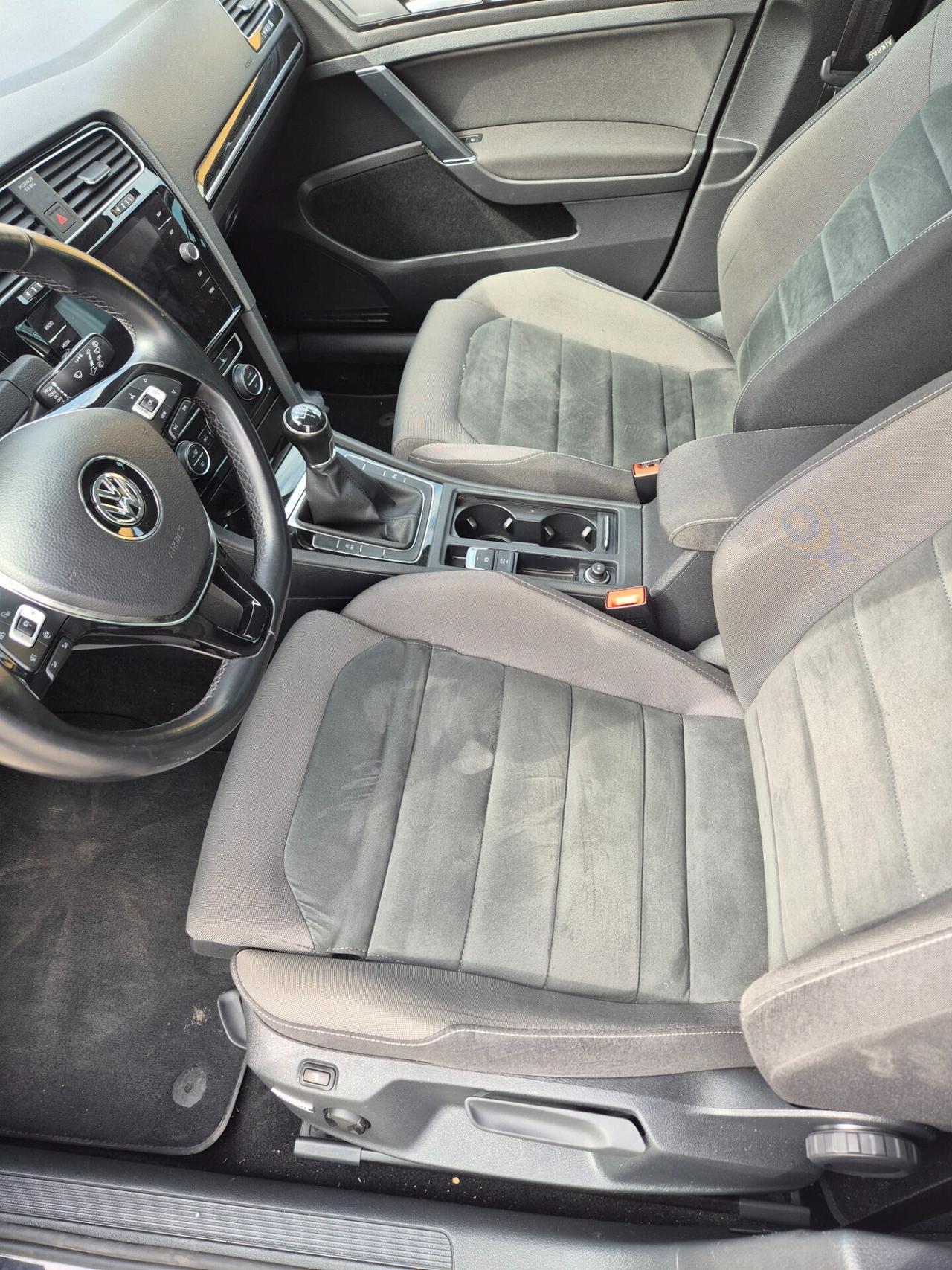 Volkswagen Golf Variant 1.5 TSI 130 CV EVO Executi