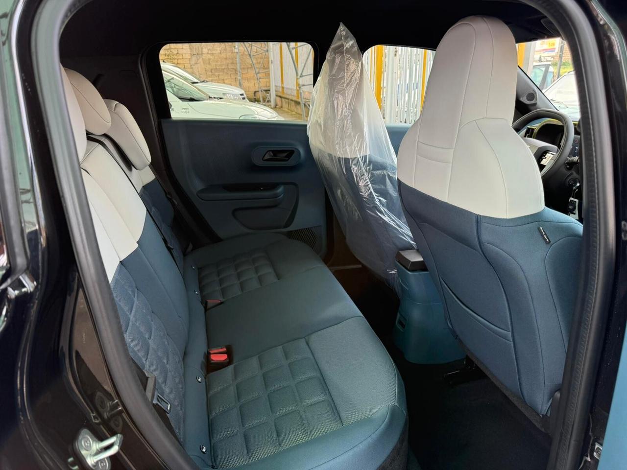 Fiat Grande Panda 1.2 Hybrid 110 CV S&S La Prima