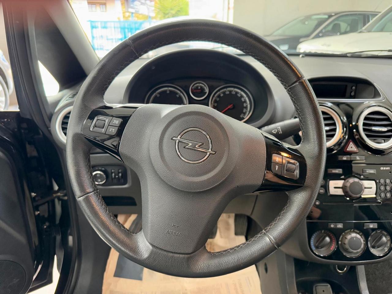 Opel Corsa 1.3 CDTI 75CV 5p. Cosmo 2014