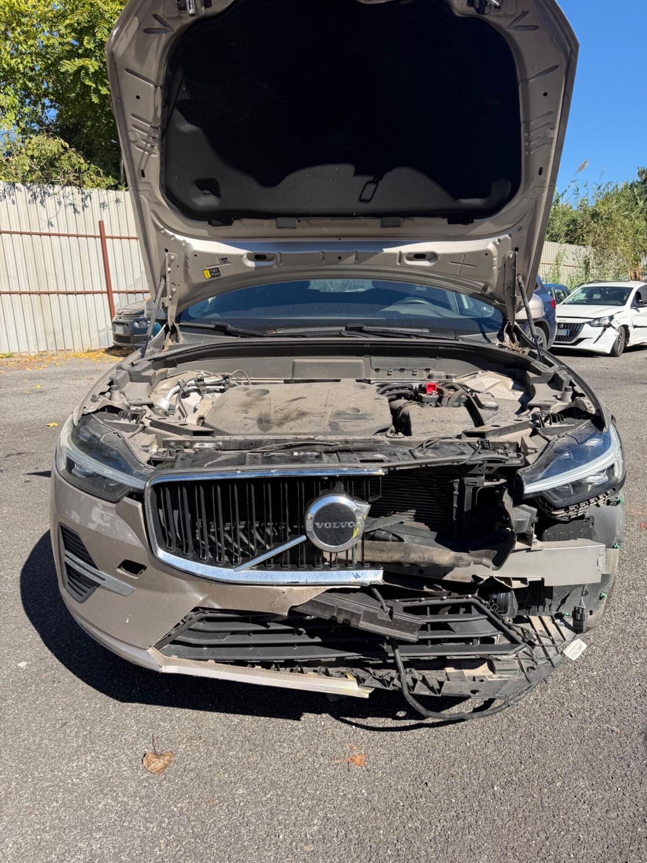 Volvo XC 60 XC60 B4 (d) SINISTRATA