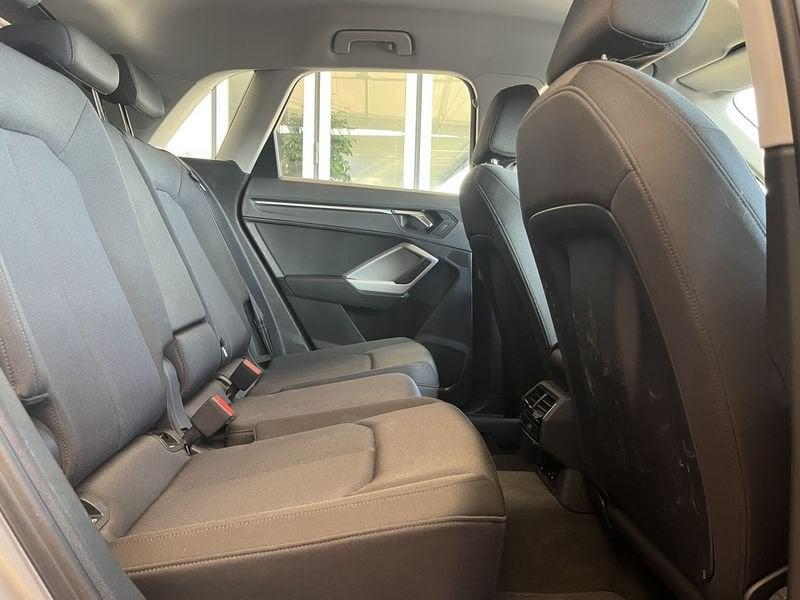 Audi Q3 Q3 35 TDI S tronic Business