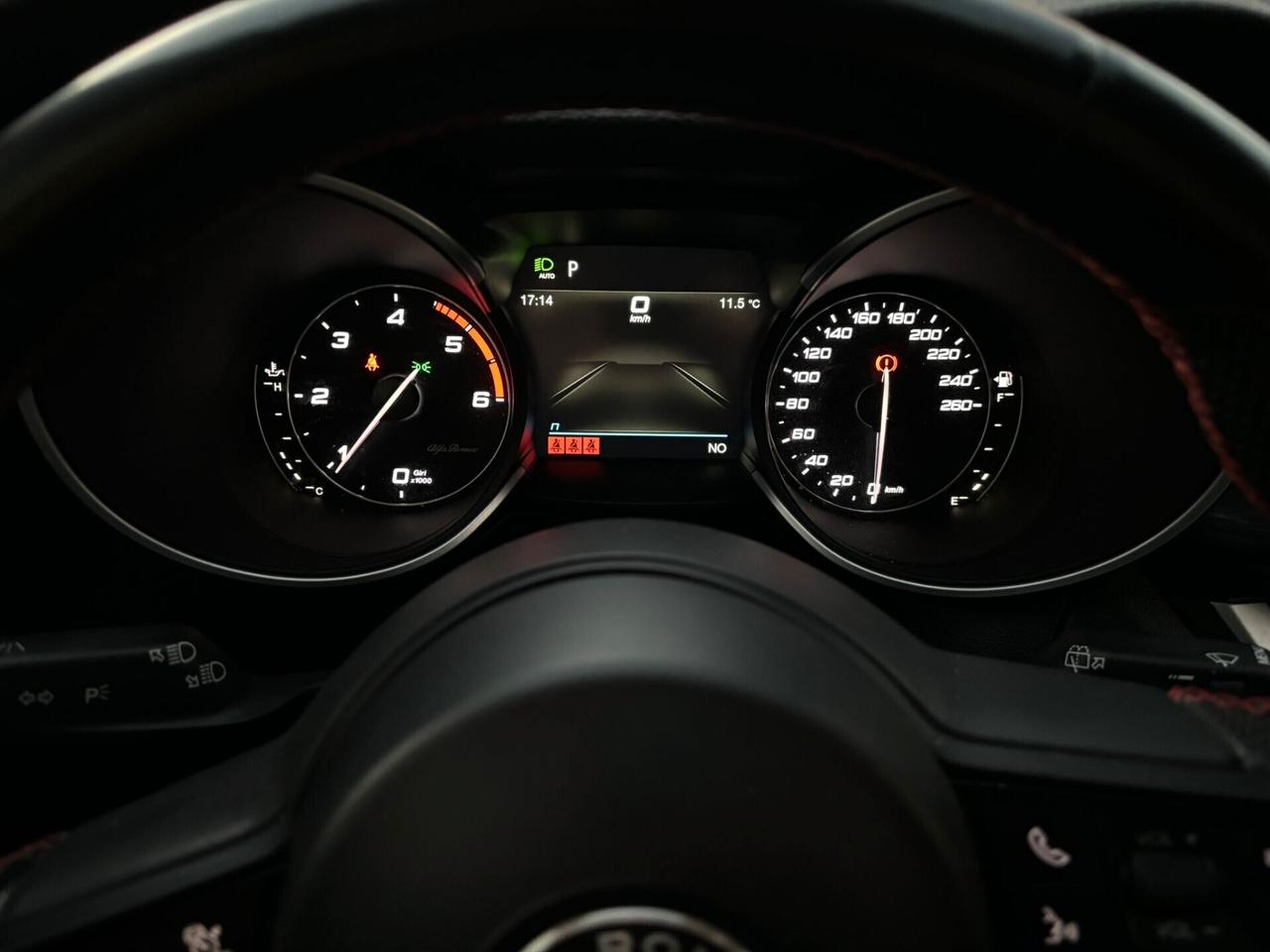 Alfa Romeo Stelvio 2.2 Turbodiesel 190 CV AT8 RWD Executive