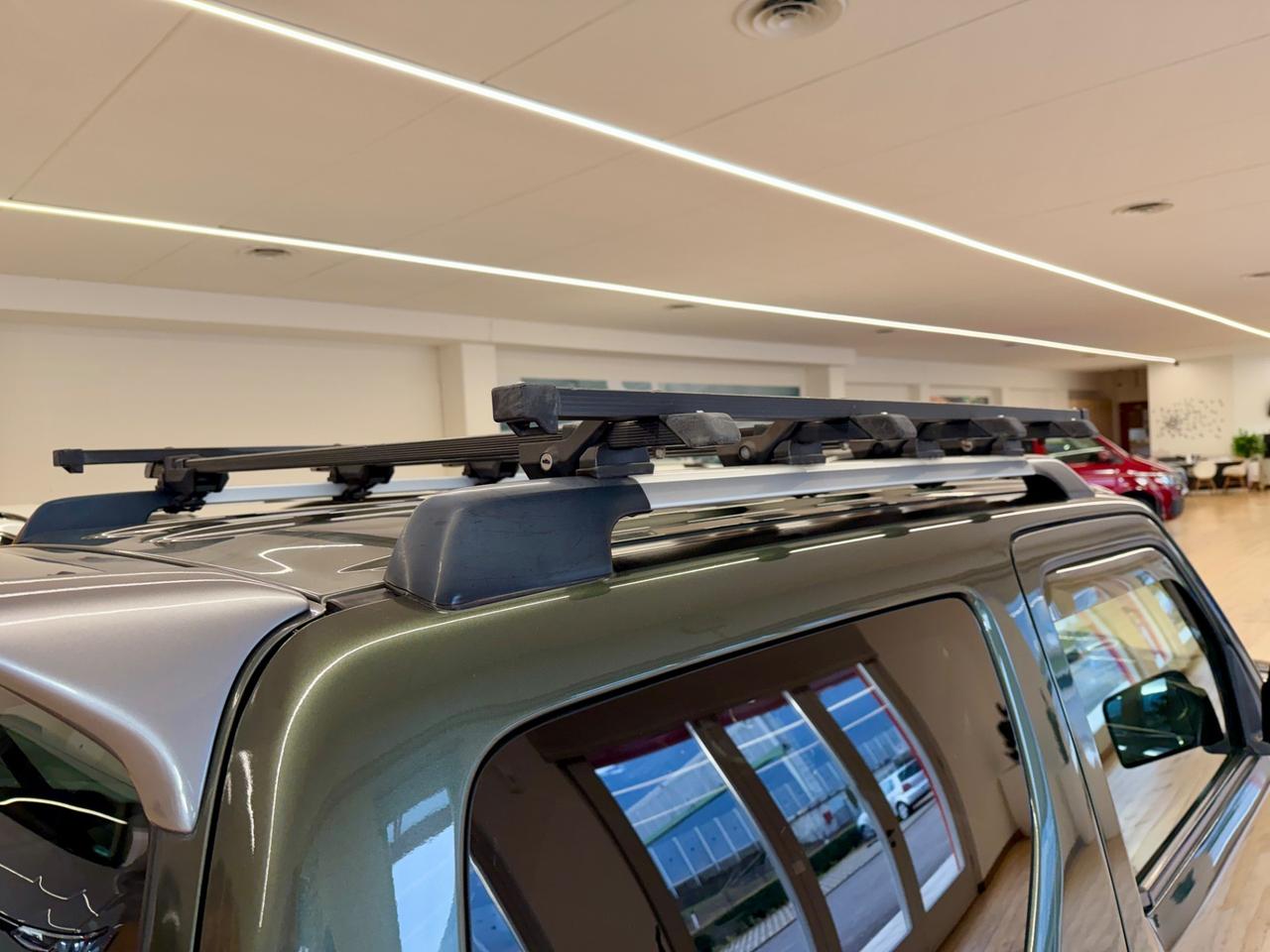 Suzuki Jimny 4X4 Evolution GANCIO TRAINO