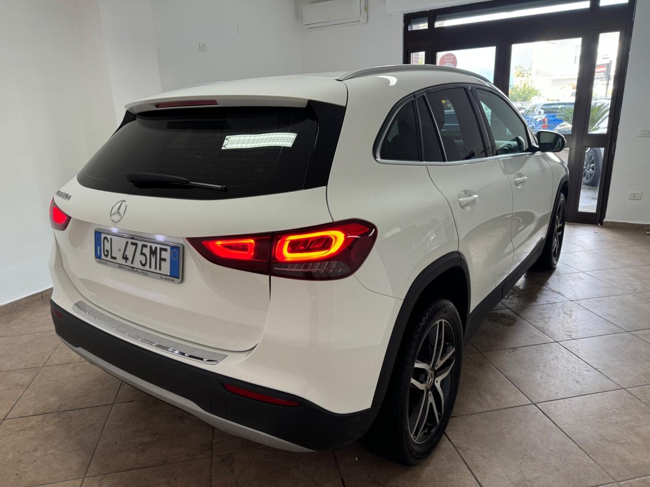 Mercedes-benz GLA 180 d Automatic LUCI AMBIENTE