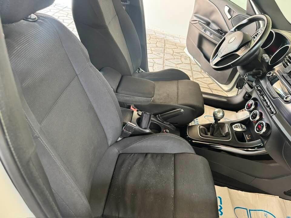 Alfa Romeo Giulietta 1.4 Turbo 120 CV GPL Distinctive