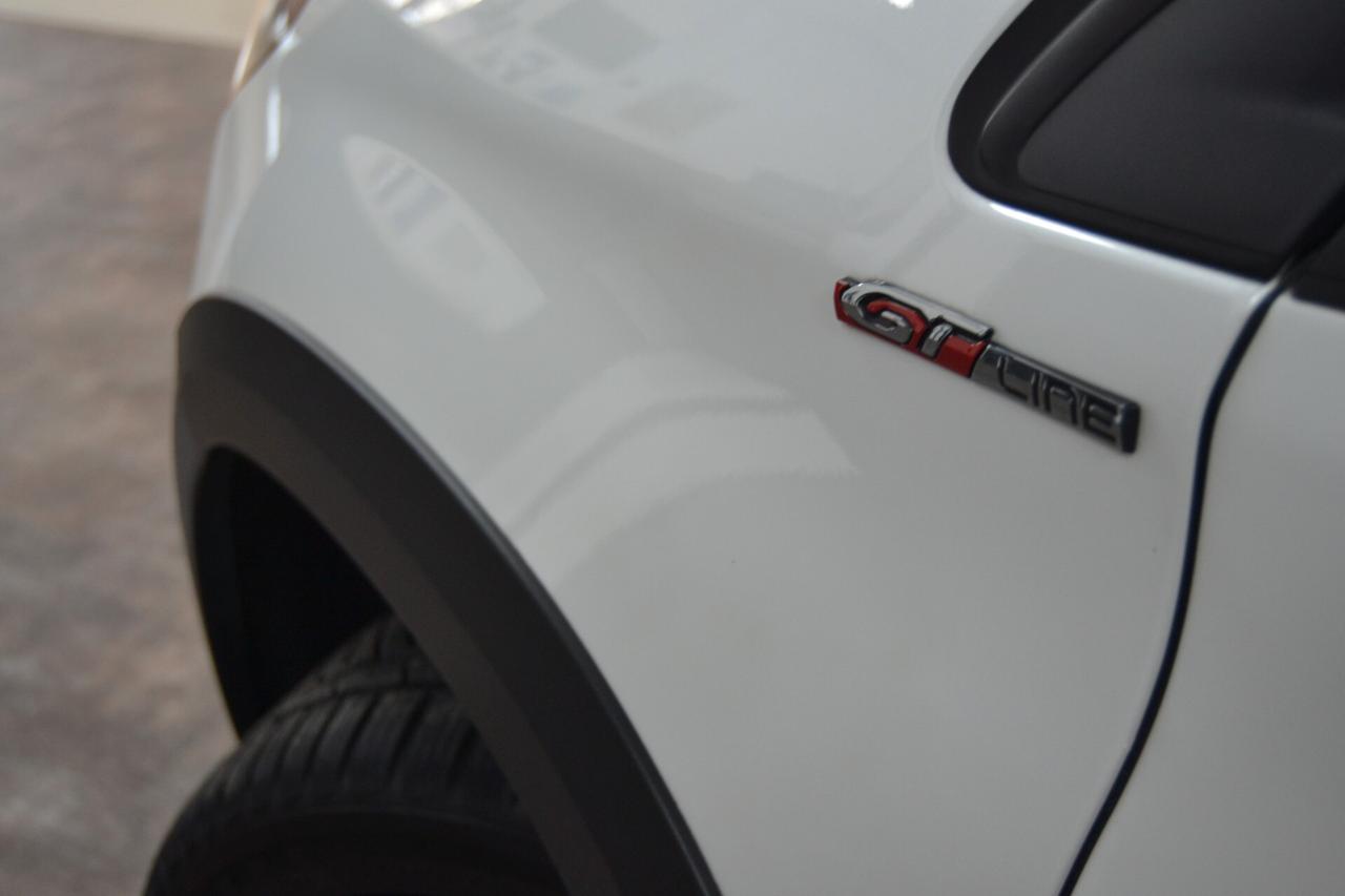 Peugeot 2008 BlueHDi 120 GT-Line Navi/Tetto