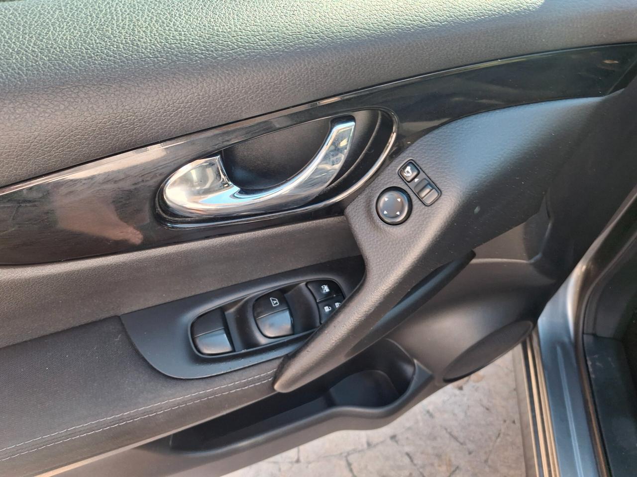 Nissan Qashqai 1.6 dCi 4WD Tekna 4x4