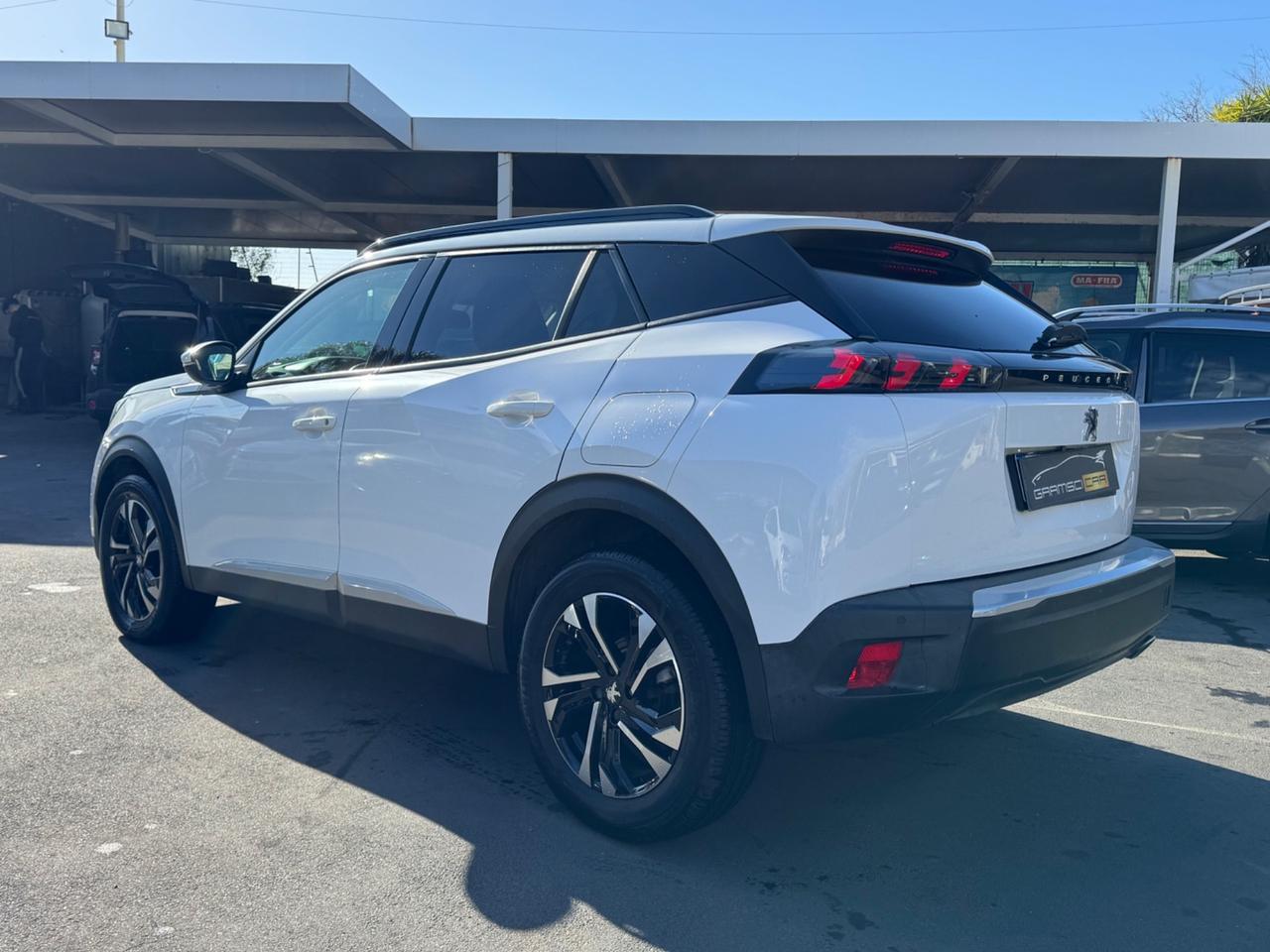 Peugeot 2008 BlueHDi 130 S&S EAT8 GT Pack