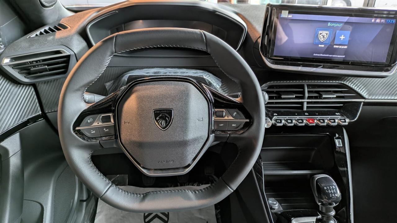 Peugeot 2008 100 S&S Allure