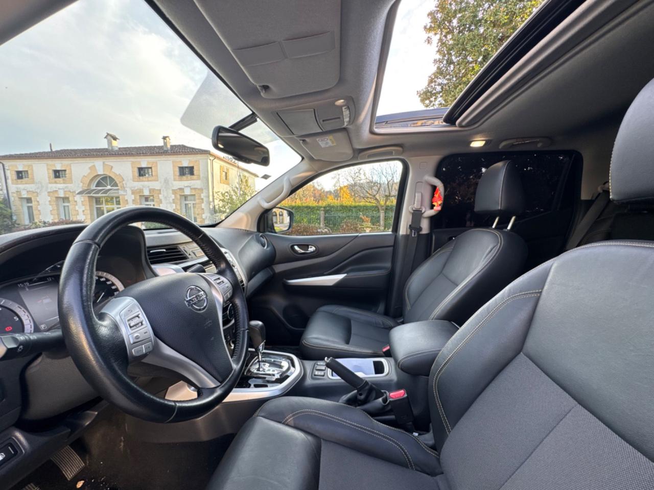 Nissan Navara 2.3 dCi 190 CV 7AT 4WD Double Cab N-Connecta