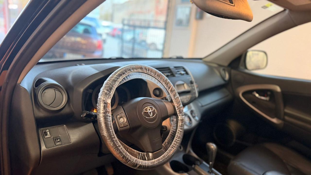 Toyota RAV 4 RAV4 2.0