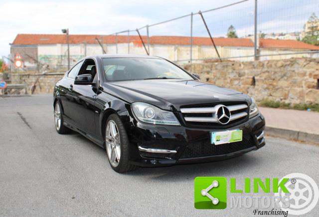 MERCEDES-BENZ C 220 CDI BlueEFFICIENCY Coupé Executive