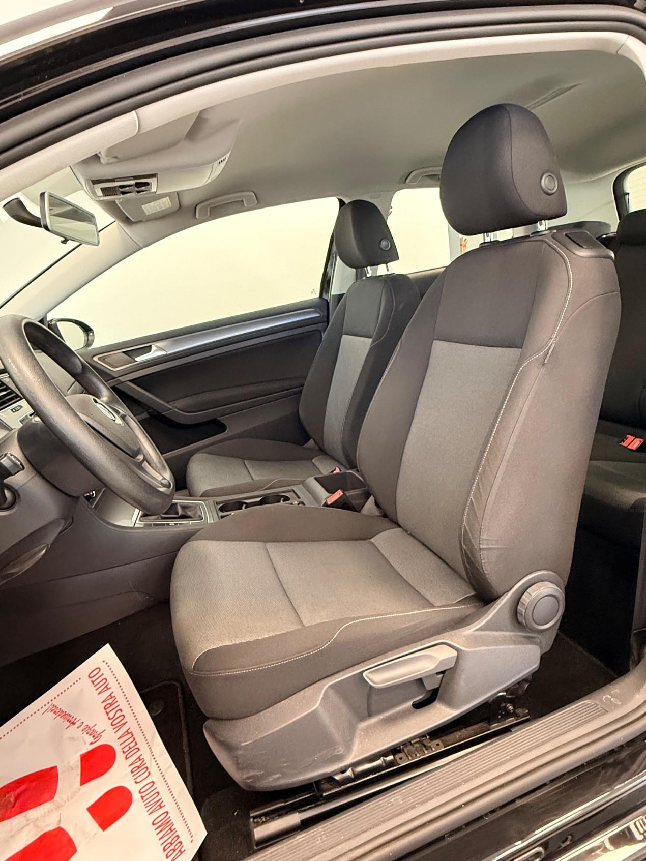 Volkswagen Golf 1,2TSI 86cv NEOPATENTATI
