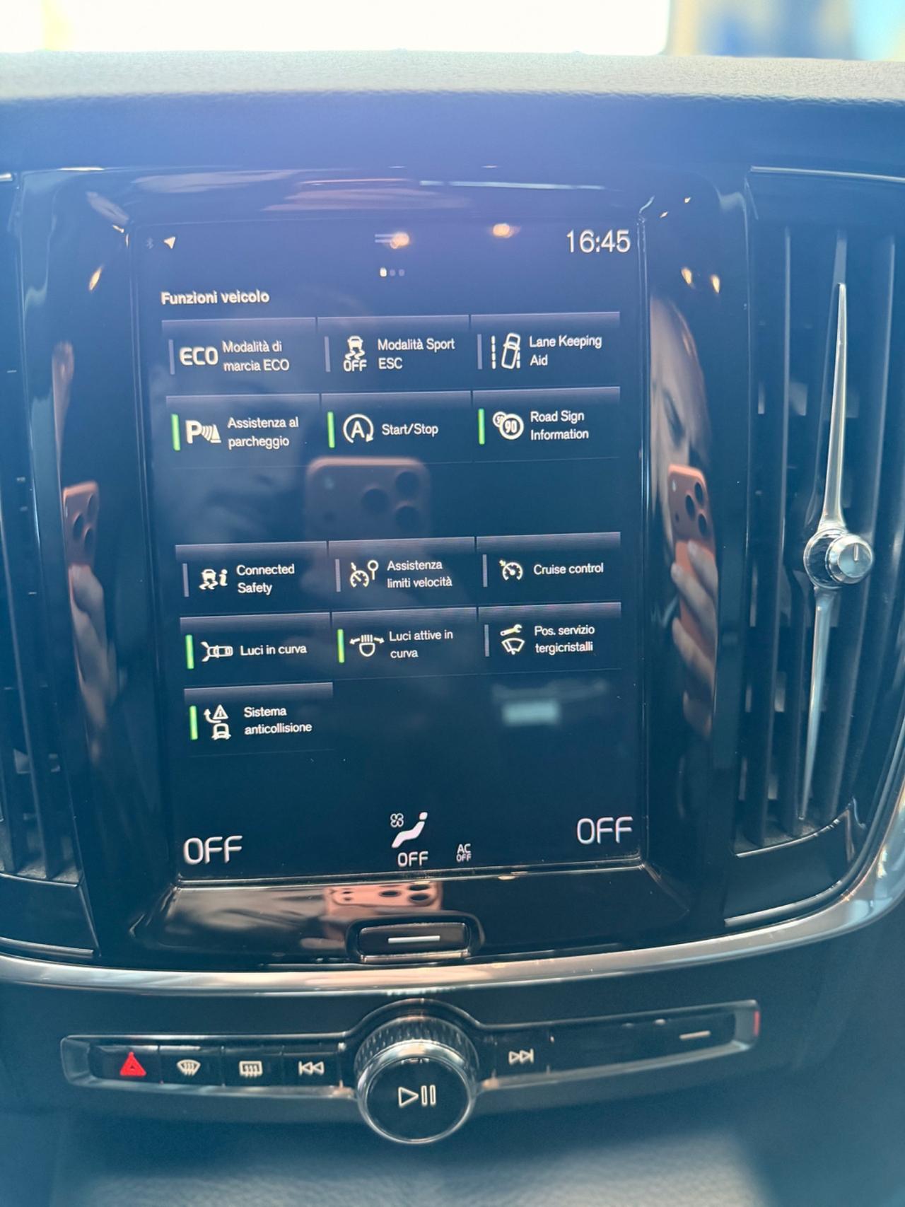 Volvo V90 D4 Geartronic R-design