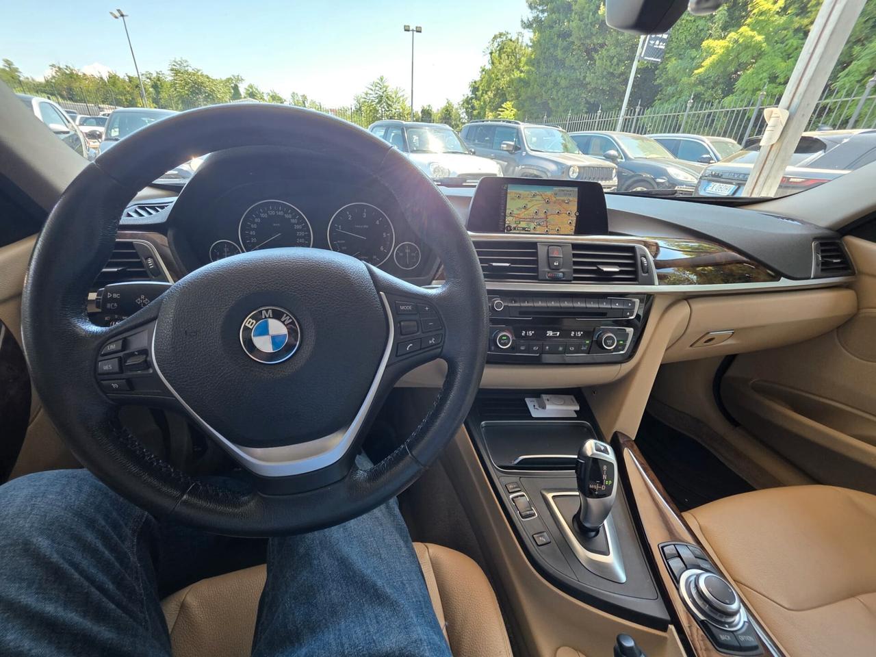 Bmw 320 320d xDrive Touring Luxury