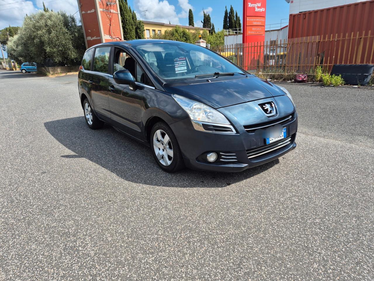 Peugeot 5008 1.6 HDi 112CV Access