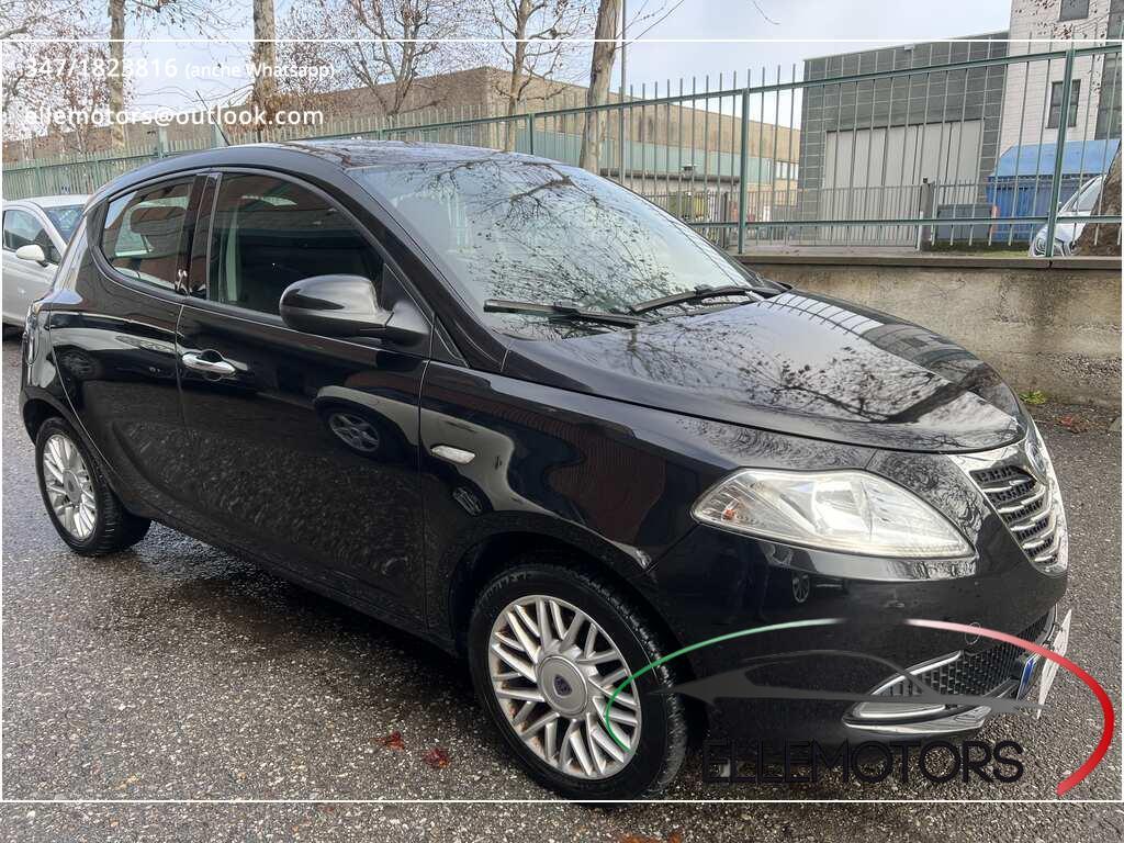 Lancia Ypsilon 5 Porte Ypsilon 1.2 5 POSTI - NEOPATENTATI
