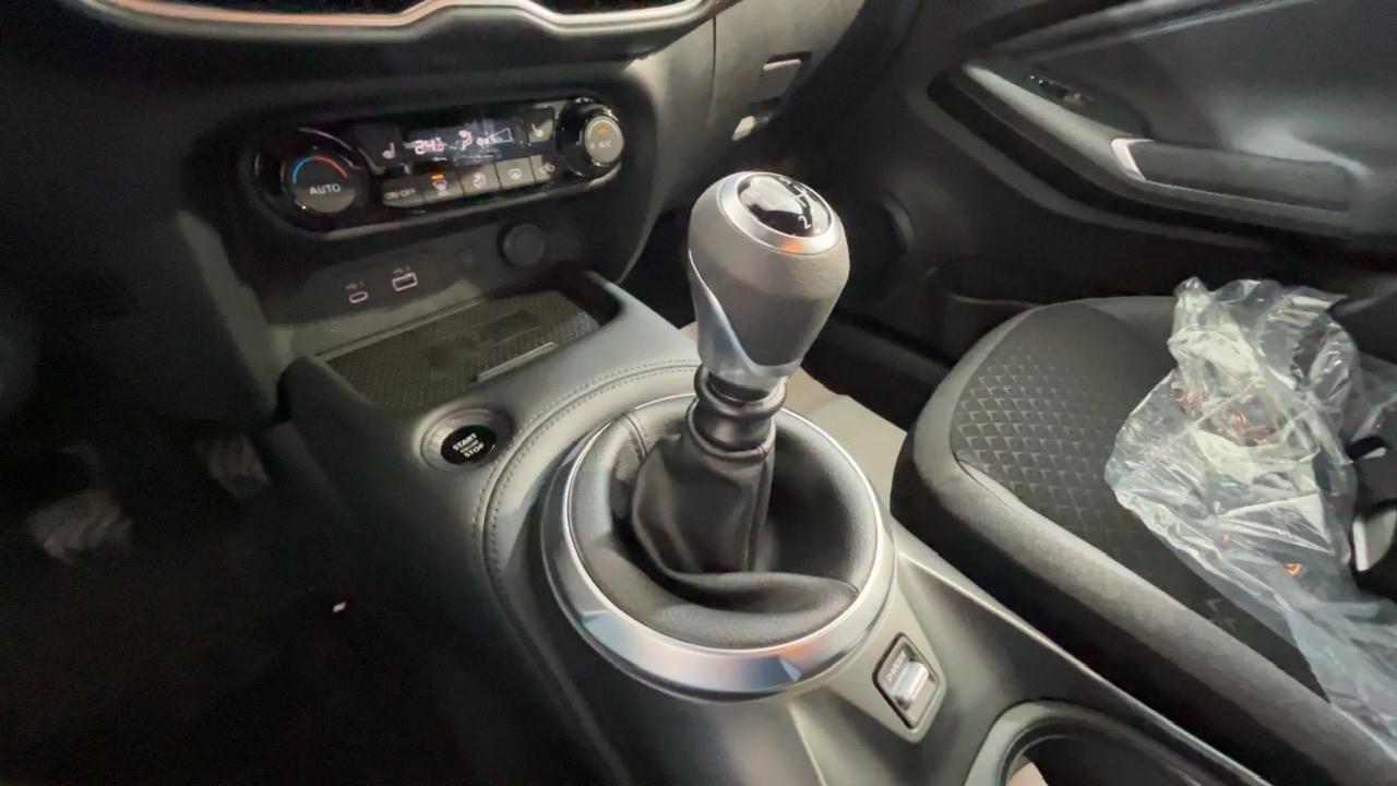 Nissan Juke 1.0 DIG-T 114 CV N-Connecta