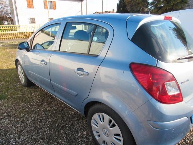 Opel Corsa 1.4 16V 5 porte Enjoy POCA STRADA NEOPATENTATI